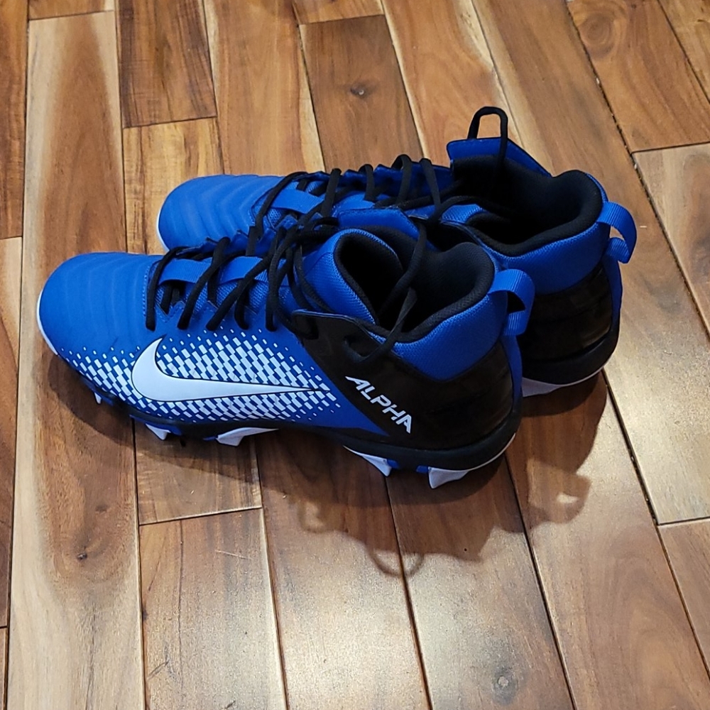 Alpha Nike football cleats size 11